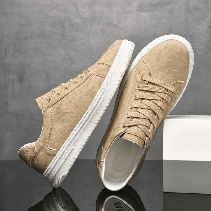 Belmont Classic Sneaker