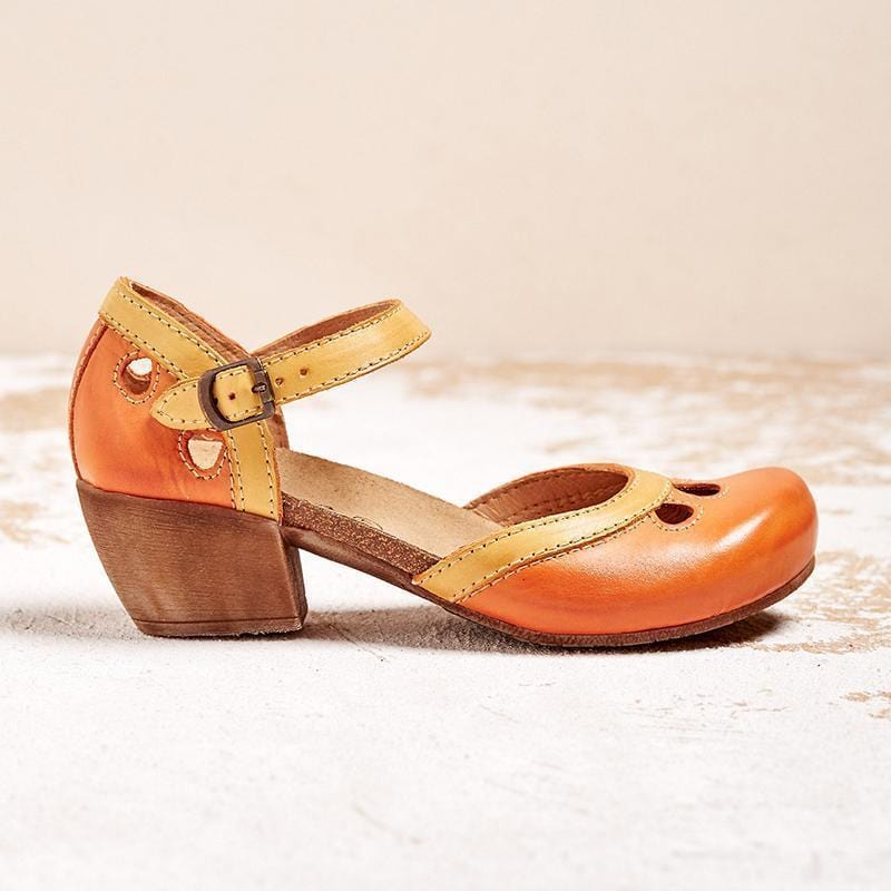 LYNN | VINTAGE MARY JANE HEELS