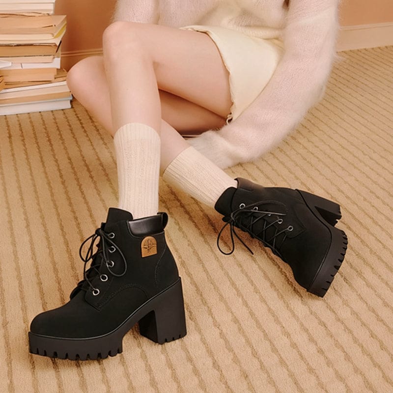 Evelyn Ankle boots