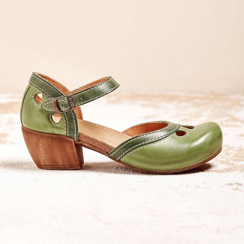 LYNN | VINTAGE MARY JANE HEELS
