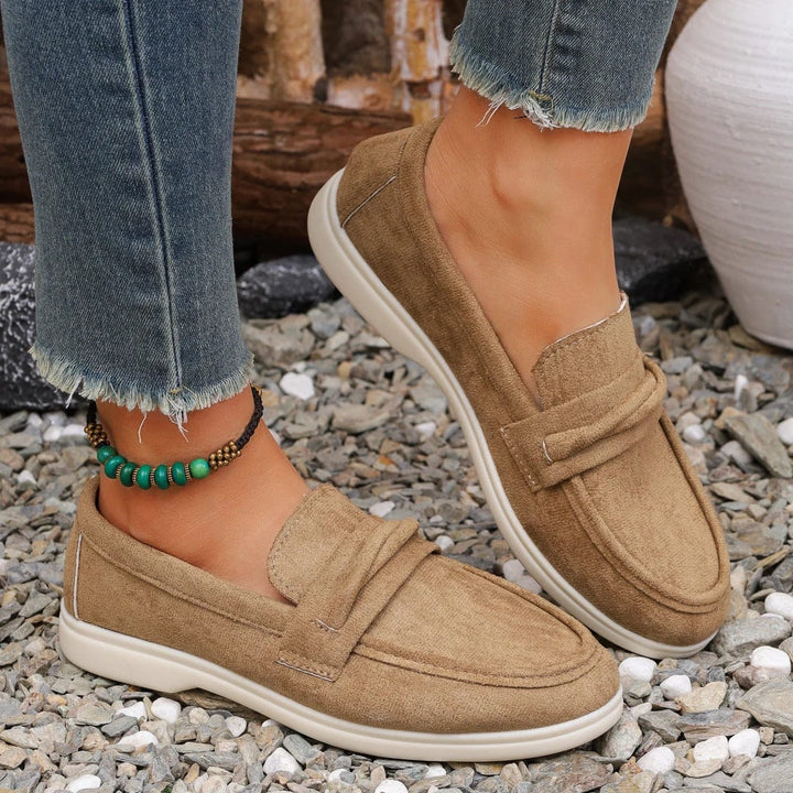 Ashford VelvetEase Loafer