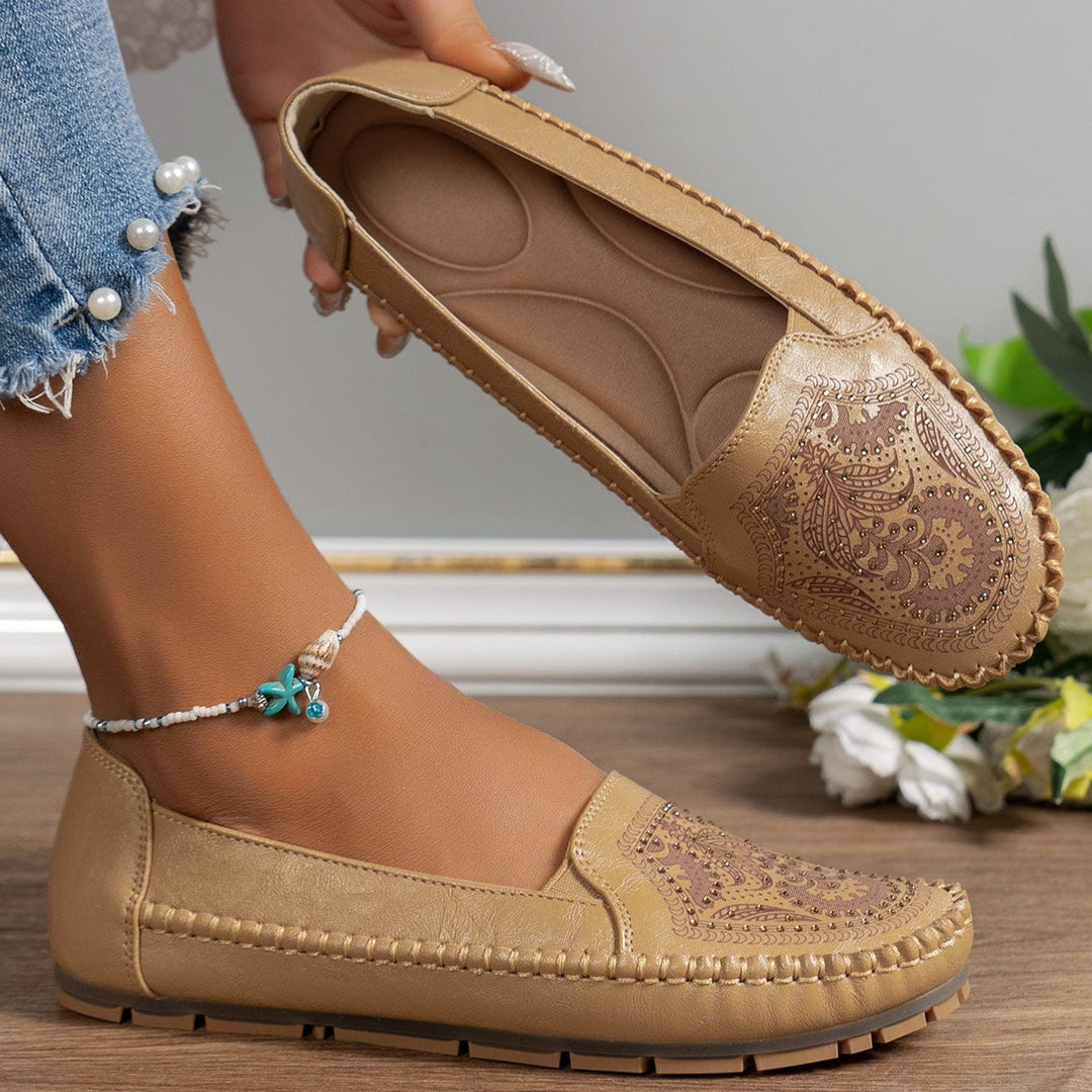 LilyBreeze Comfort Loafer