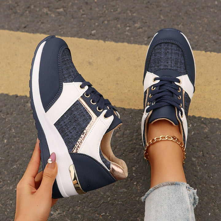 Naya Urban Rise Sneakers