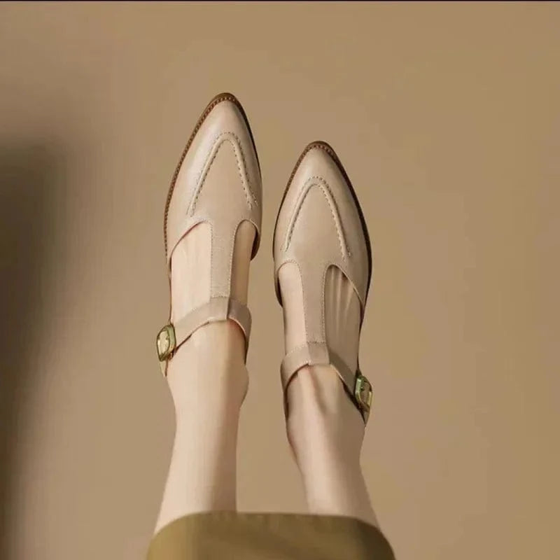 Simone Sculpted Point Flat