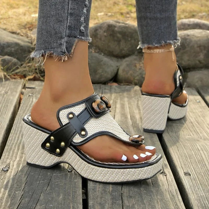 Evelina Resin Slides
