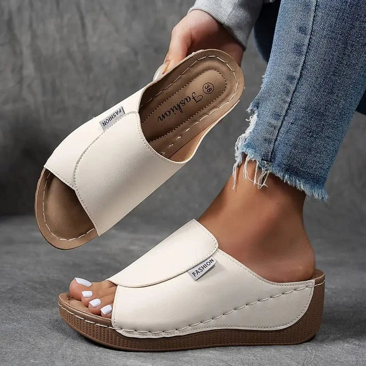 Bequeme Bogenunterstützungsrutschen - Feste Sandalen von Frauen - atmungsaktiv