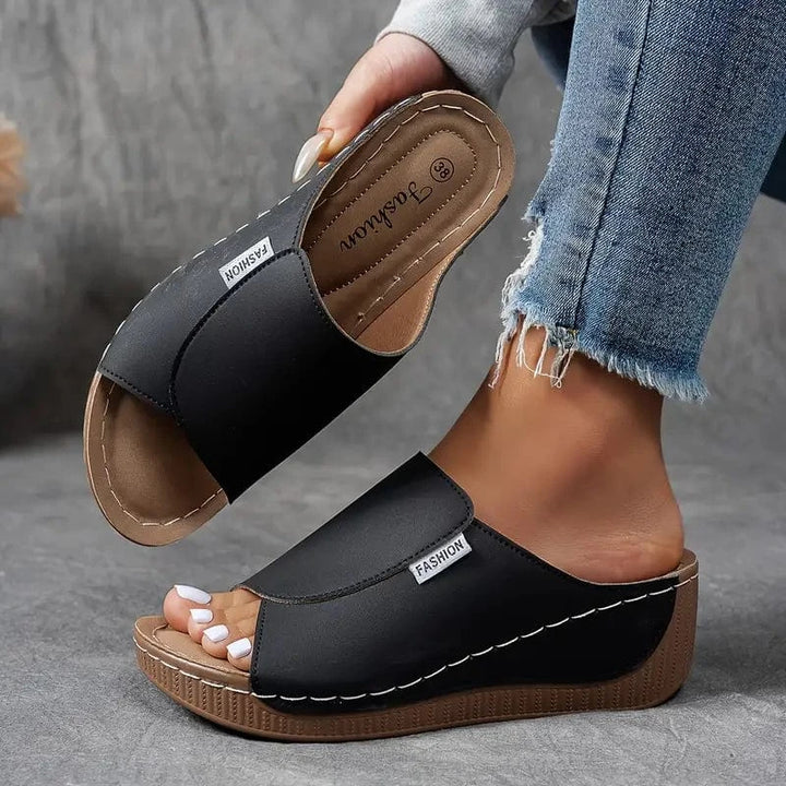 Bequeme Bogenunterstützungsrutschen - Feste Sandalen von Frauen - atmungsaktiv