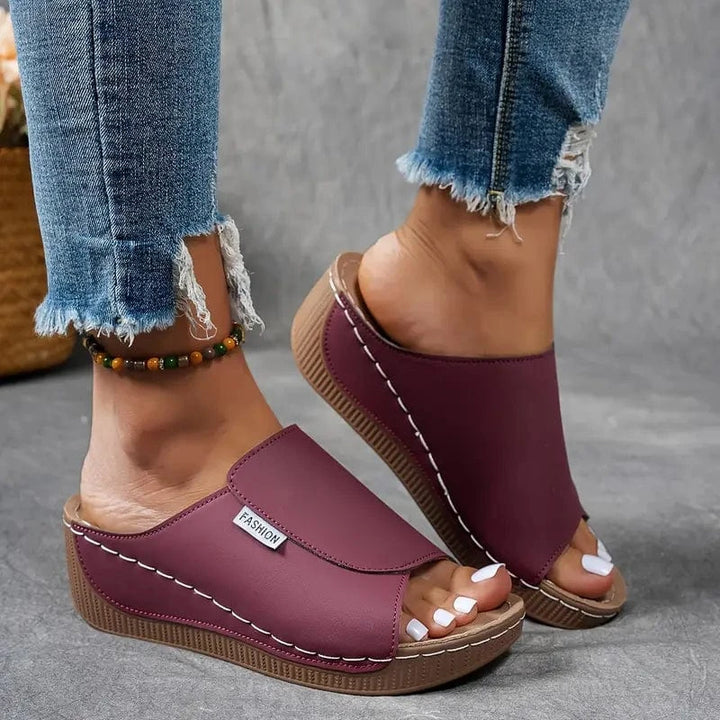 Bequeme Bogenunterstützungsrutschen - Feste Sandalen von Frauen - atmungsaktiv