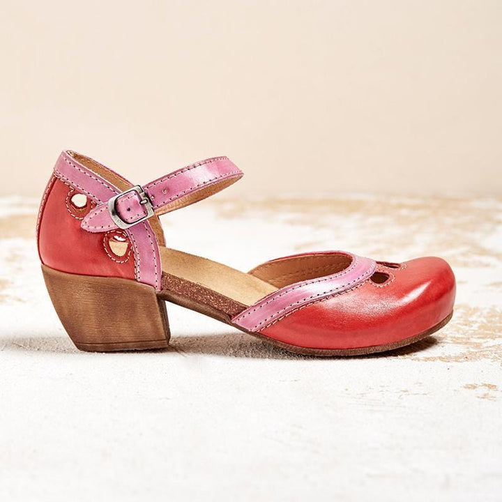 LYNN | VINTAGE MARY JANE HEELS