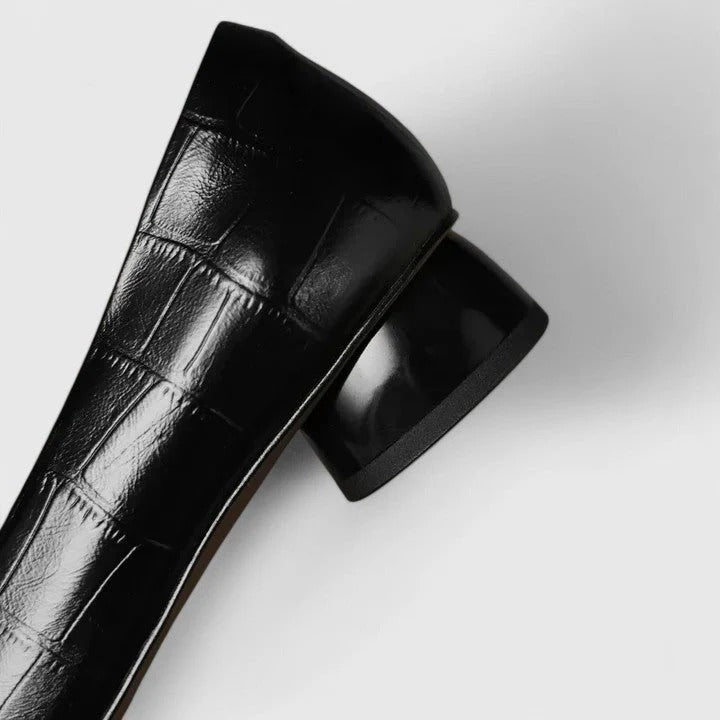 Vera Flex-Sole Buckle Pump