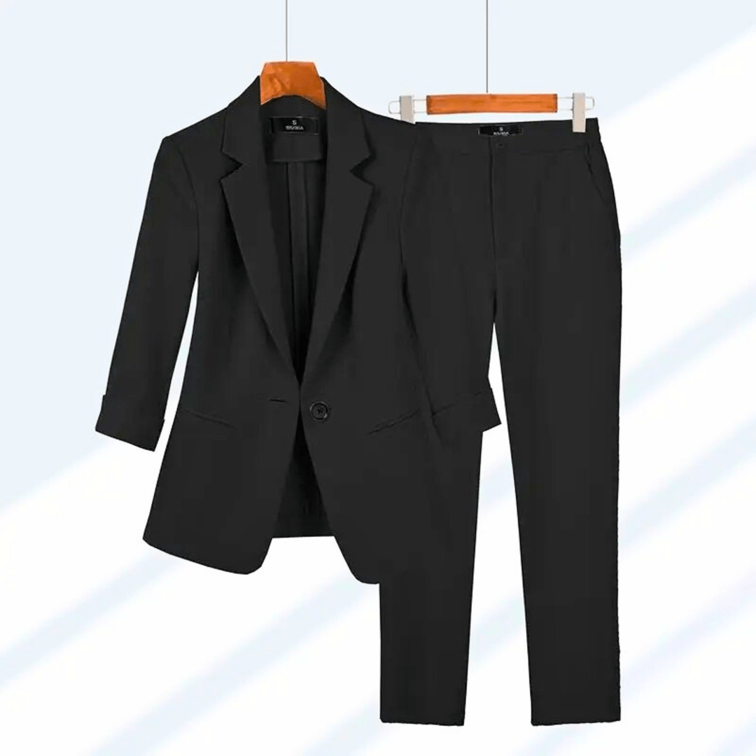 Velora Classic Tailored Suit