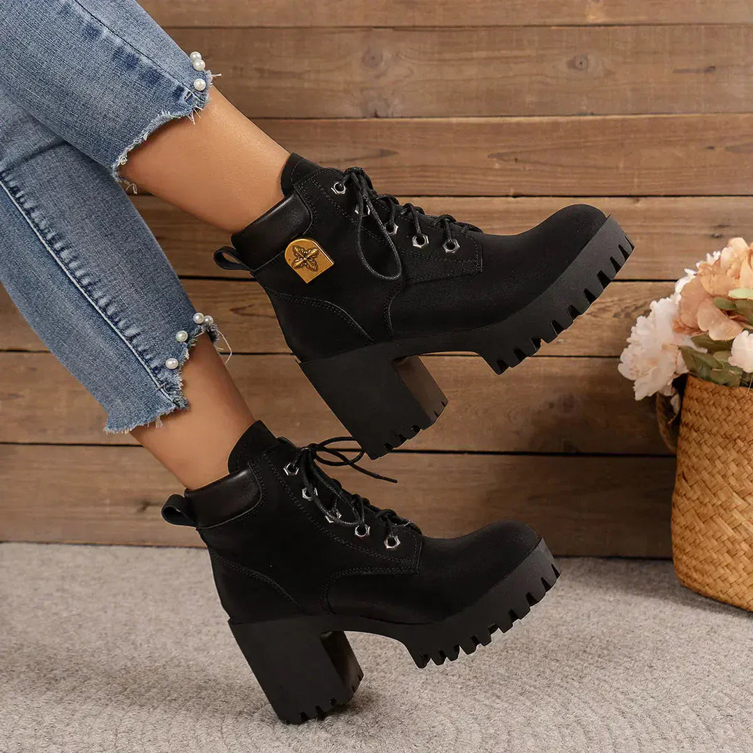 Evelyn Ankle boots